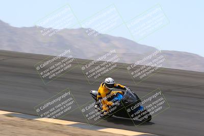 media/Apr-10-2022-SoCal Trackdays (Sun) [[f104b12566]]/Bowl (11am)/